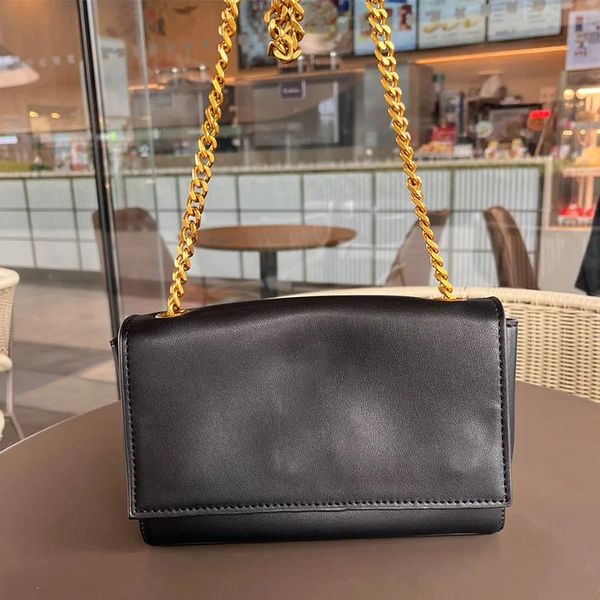 crocodile skin designer bag shoulder bag womens handbag wallet luxury double sided underarm bag tote bags leather wallet bags inall categori, Black;red
crocodile skin designer bag shoulder bag womens handbag wallet luxury double sided underarm bag tote bags leather wallet bags inall categori, Black;red