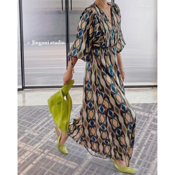 basic casual dresses women dress y2k summer floral plaid robe vintage sundress prom trendy party beach long african maxi 230717, Black;gray
basic casual dresses women dress y2k summer floral plaid robe vintage sundress prom trendy party beach long african maxi 230717, Black;gray