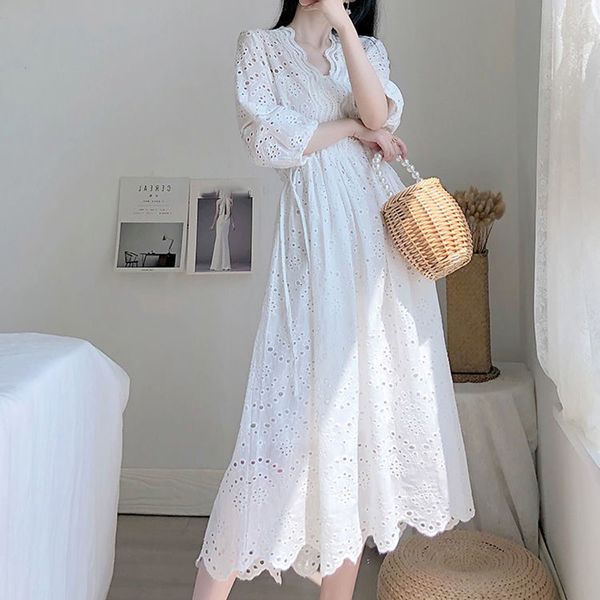 basic casual dresses summer white long dres elegant embroidery lace hollow out v neck maxi dersses korean short sleeve party 230718, Black;gray
basic casual dresses summer white long dres elegant embroidery lace hollow out v neck maxi dersses korean short sleeve party 230718, Black;gray