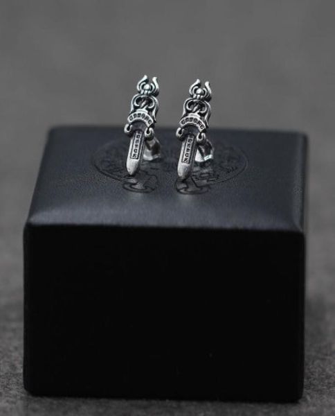 personalized 925 sterling silver vintage american european jewelry handmade designer antique silver sword post center earrings2950603, White
personalized 925 sterling silver vintage american european jewelry handmade designer antique silver sword post center earrings2950603, White