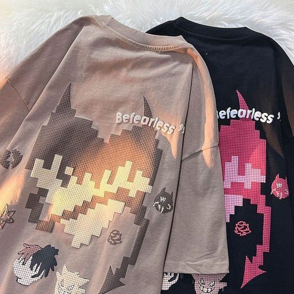 women's tshirt 2023 summer graffiti heartshaped print tshirt men and women round neck shortsleeved american retro loose couple ins 230, White
women's tshirt 2023 summer graffiti heartshaped print tshirt men and women round neck shortsleeved american retro loose couple ins 230, White