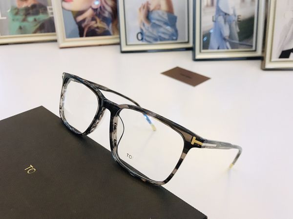 tom sunglasses for men and women, large frame plate glasses, designer uv resistant sunglasses, White;black
tom sunglasses for men and women, large frame plate glasses, designer uv resistant sunglasses, White;black