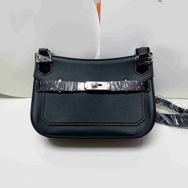 designer bag jypsieres h ermes new womens gypsy mini 23cm swift leather one shoulder crossbody fashion have frj
designer bag jypsieres h ermes new womens gypsy mini 23cm swift leather one shoulder crossbody fashion have frj