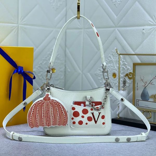 senior designer texture chain yayoi kusama underarm bag french special design bag womens new mini one shoulder crossbody bag party, Black;red
senior designer texture chain yayoi kusama underarm bag french special design bag womens new mini one shoulder crossbody bag party, Black;red