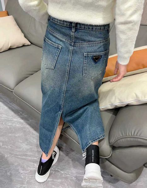 skirts designer 2023 spring/summer high-end and fashionable high waisted back slit pressed line a-line mid length denim skirt p33l, Black
skirts designer 2023 spring/summer high-end and fashionable high waisted back slit pressed line a-line mid length denim skirt p33l, Black