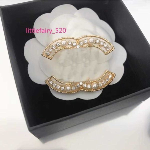 pins brooches brooches luxurys desinger jewelry double letter rhinestone pearl brooches pin clothing decoration jewelry accessories, Gray
pins brooches brooches luxurys desinger jewelry double letter rhinestone pearl brooches pin clothing decoration jewelry accessories, Gray