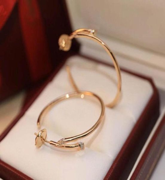 v gold material charm large size round shape drop earring in three colors plated with diamonds for women wedding jewel7196745, Golden
v gold material charm large size round shape drop earring in three colors plated with diamonds for women wedding jewel7196745, Golden