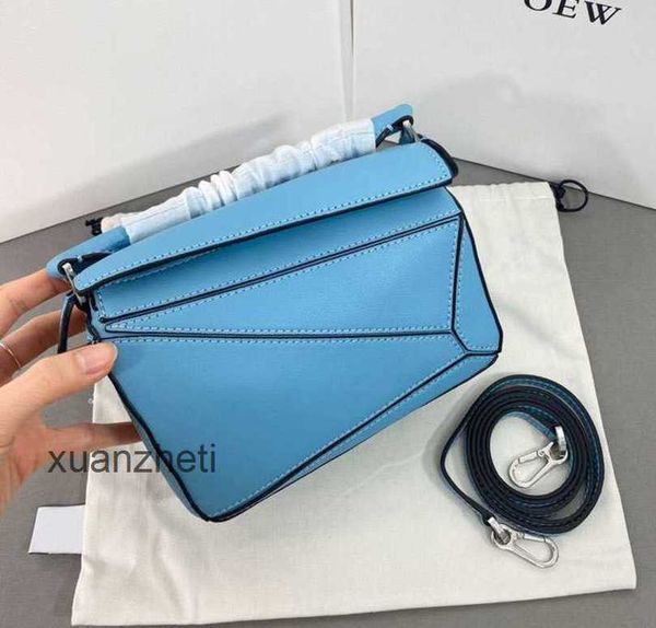 women bag fashion geometry hands loewsbag outlet 2023 mini designer pack bags cowhide spliced pillow single shoulder straddle puzzles leathe
women bag fashion geometry hands loewsbag outlet 2023 mini designer pack bags cowhide spliced pillow single shoulder straddle puzzles leathe