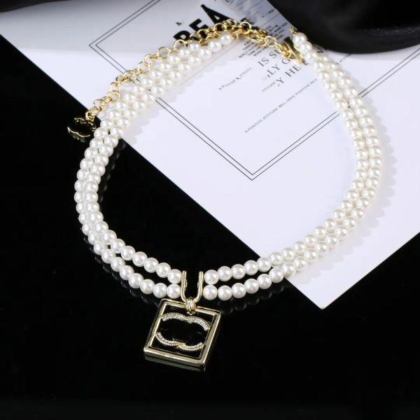 2023 fashion designer double layer white pearl letter ccity pendant necklace brand gold necklace women's party, Golden;silver
2023 fashion designer double layer white pearl letter ccity pendant necklace brand gold necklace women's party, Golden;silver