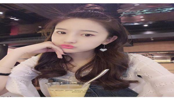 925 sterling silver needle love full diamond earrings female korean temperament earrings long personality personality wild earring3092711, Golden;silver
925 sterling silver needle love full diamond earrings female korean temperament earrings long personality personality wild earring3092711, Golden;silver