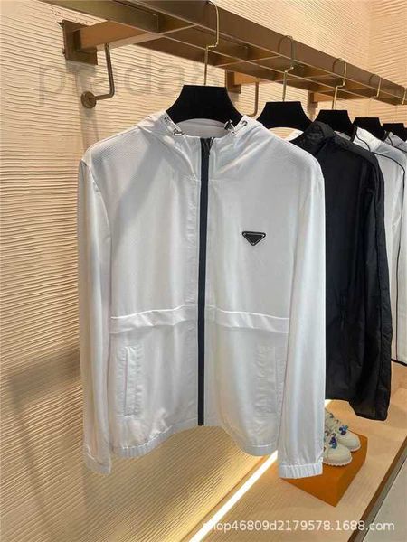 men's jackets designer 23 summer new triangle standard thin coat with ice silk breathable hood sun protection clothing for men and wome, Black;brown
men's jackets designer 23 summer new triangle standard thin coat with ice silk breathable hood sun protection clothing for men and wome, Black;brown