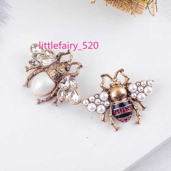 pins brooches retro gold color rhinestone animal brooch pin pearl flying insect brooches for women and men clothes broach, Gray
pins brooches retro gold color rhinestone animal brooch pin pearl flying insect brooches for women and men clothes broach, Gray