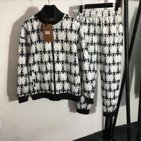 23ss casual suit women pants sets womens designer clothing rabbit love printed stand collar long sleeve zipper coat elastic waist casual pan, White
23ss casual suit women pants sets womens designer clothing rabbit love printed stand collar long sleeve zipper coat elastic waist casual pan, White
