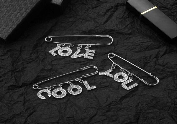 2021 korean letter brooch fashion trend metal simple rhinestone pendant tassel pin female fast delivery8263663, Gray
2021 korean letter brooch fashion trend metal simple rhinestone pendant tassel pin female fast delivery8263663, Gray