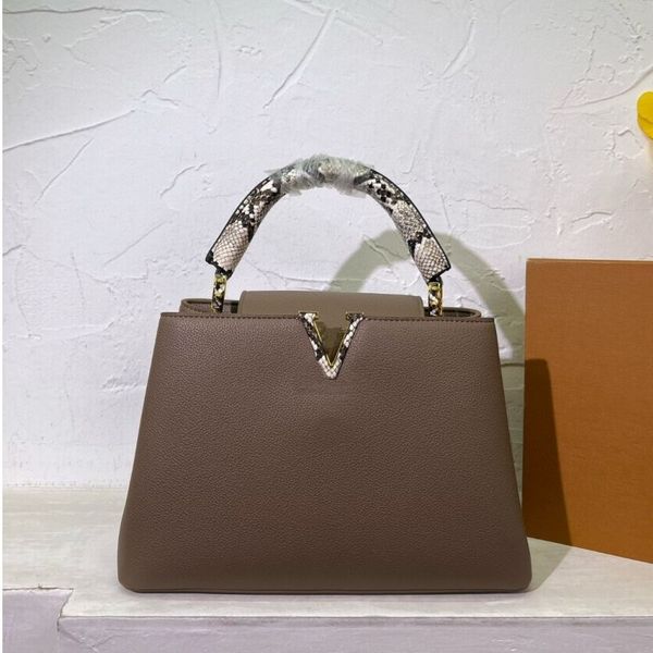 capucines designer bag handle fashion women designer shoulder bags totes crossbody bag aurillon leather handle bag handbags woman mid size l
capucines designer bag handle fashion women designer shoulder bags totes crossbody bag aurillon leather handle bag handbags woman mid size l