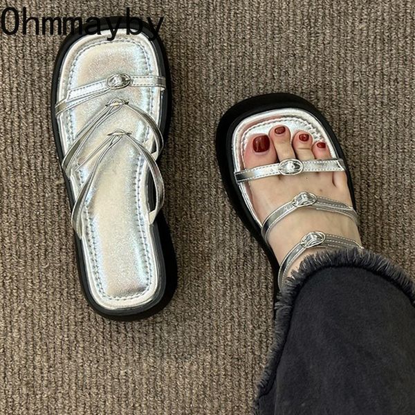 slippers summer height increasing women slipper fashion clip toe thick sole flats sandalias ladies elegant outdoor beach slides 230717, Black
slippers summer height increasing women slipper fashion clip toe thick sole flats sandalias ladies elegant outdoor beach slides 230717, Black