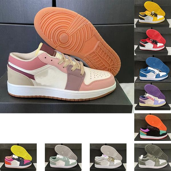 2023 new jumpman 1 low trainers 1s basketball shoes og fragment design university blue unc black shadow light smoky grey men women sneakers
2023 new jumpman 1 low trainers 1s basketball shoes og fragment design university blue unc black shadow light smoky grey men women sneakers