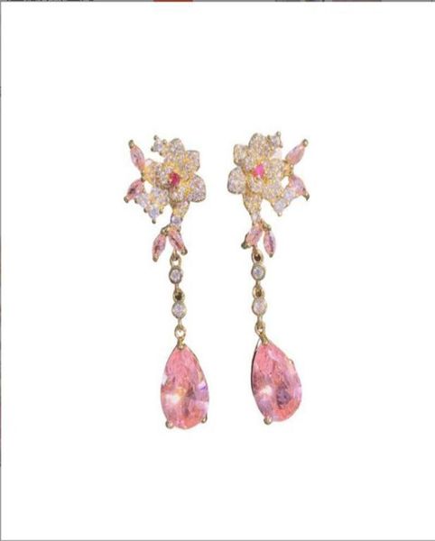 chandelier flower goldplated threedimensional rose pink dropshaped crystal long chain 2022 new niche design inlaid gemstone ear4598977, Silver
chandelier flower goldplated threedimensional rose pink dropshaped crystal long chain 2022 new niche design inlaid gemstone ear4598977, Silver