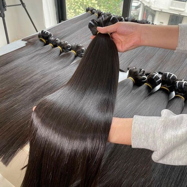 3 bundles straight 100% vietnamese raw human hair bundles unprocessed natural color, Black
3 bundles straight 100% vietnamese raw human hair bundles unprocessed natural color, Black