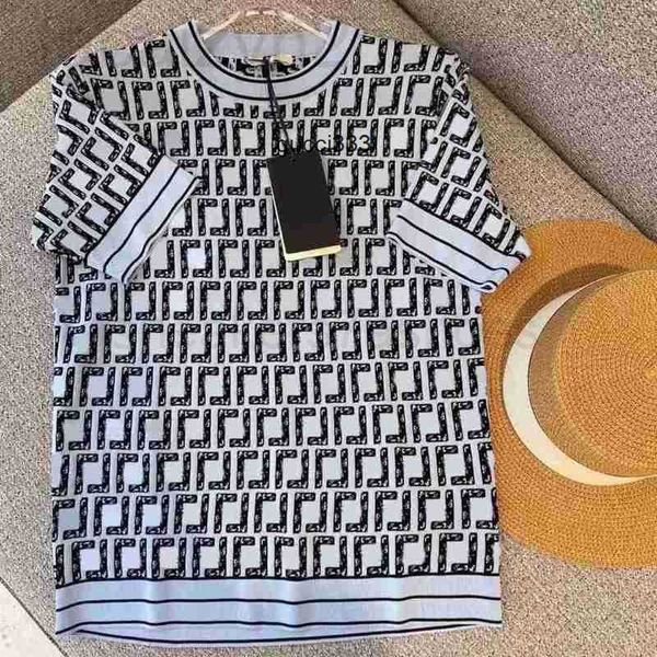 round luxury temperament fendyly ice letter ff tees all match women's neck t shirt knits silk small designer was thin jacquard knitted, White;black
round luxury temperament fendyly ice letter ff tees all match women's neck t shirt knits silk small designer was thin jacquard knitted, White;black