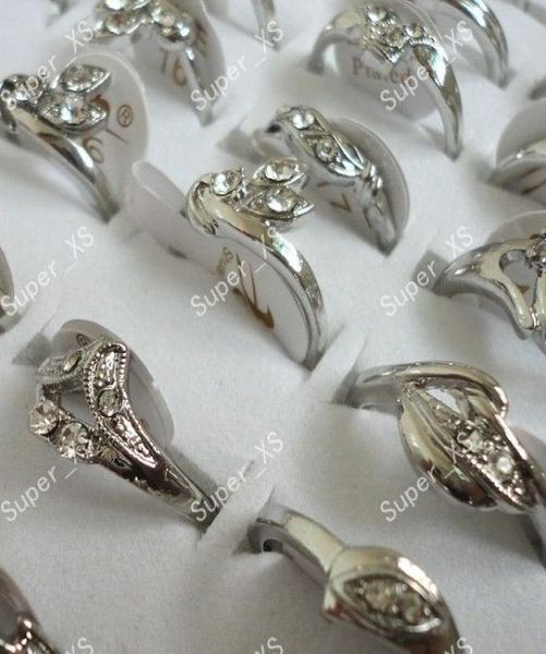 whole jewelry pack ring lots white rhinestone silver plated rings fashion woman alloy rings lr105 7964702, Golden;silver
whole jewelry pack ring lots white rhinestone silver plated rings fashion woman alloy rings lr105 7964702, Golden;silver
