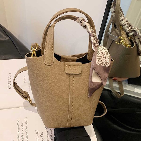 luxury h ermes picotin lock bags netizen crossbody bag for women 2023 new fashion trend casual women's single shoulder portable bucket
luxury h ermes picotin lock bags netizen crossbody bag for women 2023 new fashion trend casual women's single shoulder portable bucket