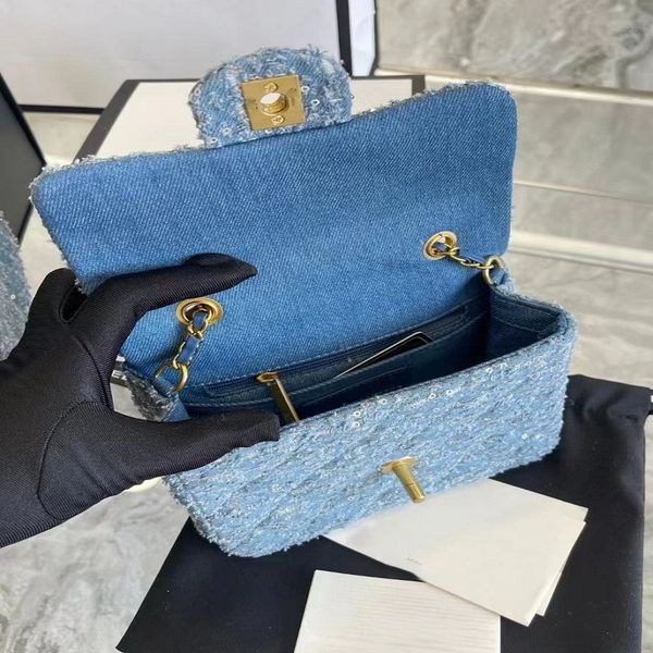 designer bag tote bag fashion bag cross-body bag classic quilted cf small square bag 20cm diamond fan you bag blue sequin tote bag lady'
designer bag tote bag fashion bag cross-body bag classic quilted cf small square bag 20cm diamond fan you bag blue sequin tote bag lady'