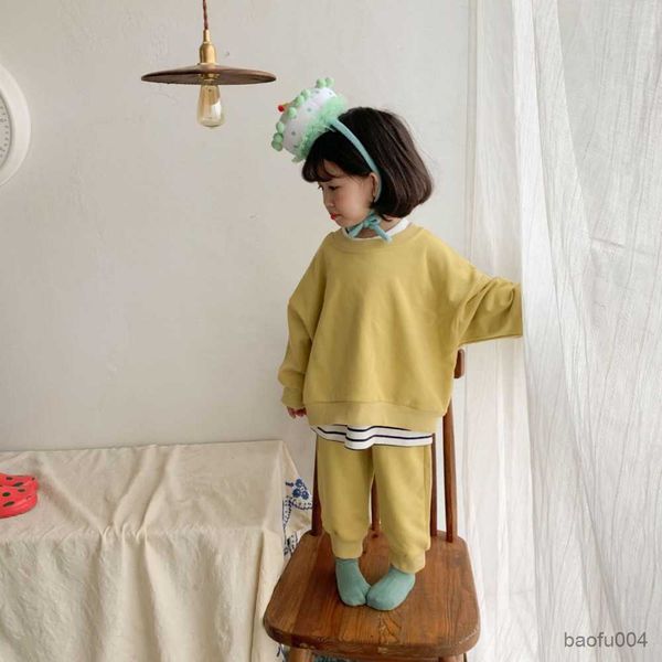clothing sets children's sweater suit in spring and autumn children's sports two-piece clothing set casual style kindergarten set, White
clothing sets children's sweater suit in spring and autumn children's sports two-piece clothing set casual style kindergarten set, White