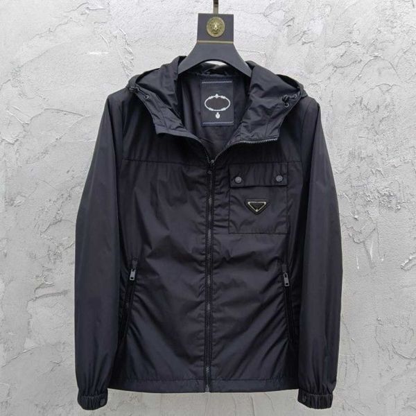 spring men's hooded casual business jacket, nylon fabric comfortable shape, multi-pocket casual business style, straight version of cas, Black;brown
spring men's hooded casual business jacket, nylon fabric comfortable shape, multi-pocket casual business style, straight version of cas, Black;brown