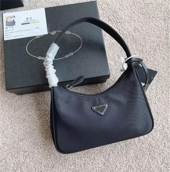 nylon 2005 three piece sets women shoulder bags fashion messenger bags luxury designer hobo bags women's messenger bags tote bags clutc
nylon 2005 three piece sets women shoulder bags fashion messenger bags luxury designer hobo bags women's messenger bags tote bags clutc