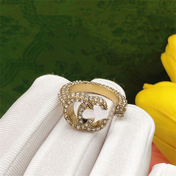 classic retro woman opening with side stones rings ggity designer double letter g luxury jewelry men women wedding ring 4266, Slivery;golden
classic retro woman opening with side stones rings ggity designer double letter g luxury jewelry men women wedding ring 4266, Slivery;golden