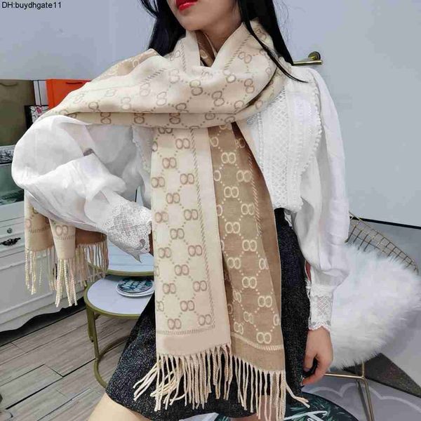 d79i scarves ladies fashion silk scarf rabbit velvet scarfs warm winter long high-grade silks simple retro style tippet, Blue;gray
d79i scarves ladies fashion silk scarf rabbit velvet scarfs warm winter long high-grade silks simple retro style tippet, Blue;gray