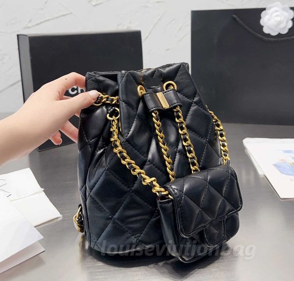 luxury genuine leather channel mirror quality shoulder bags cc totes crossbody evening men wallet women's designer handbags purse handb
luxury genuine leather channel mirror quality shoulder bags cc totes crossbody evening men wallet women's designer handbags purse handb