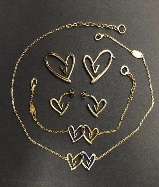 luxurious big letter heart earrings bracelet necklace charming jewelry designer shape flower pendant chic diamond ear1123325, Black
luxurious big letter heart earrings bracelet necklace charming jewelry designer shape flower pendant chic diamond ear1123325, Black
