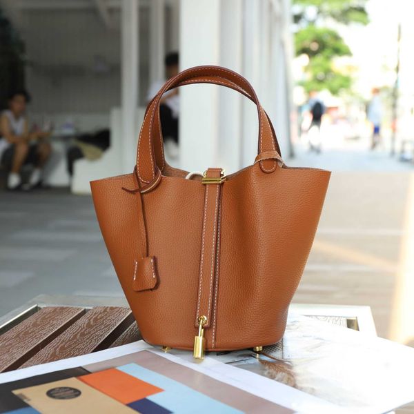 high original h ermes vegetable basket bags online shop layer cowhide leather women's bag trendy casual bucket open vegetable soft hand
high original h ermes vegetable basket bags online shop layer cowhide leather women's bag trendy casual bucket open vegetable soft hand