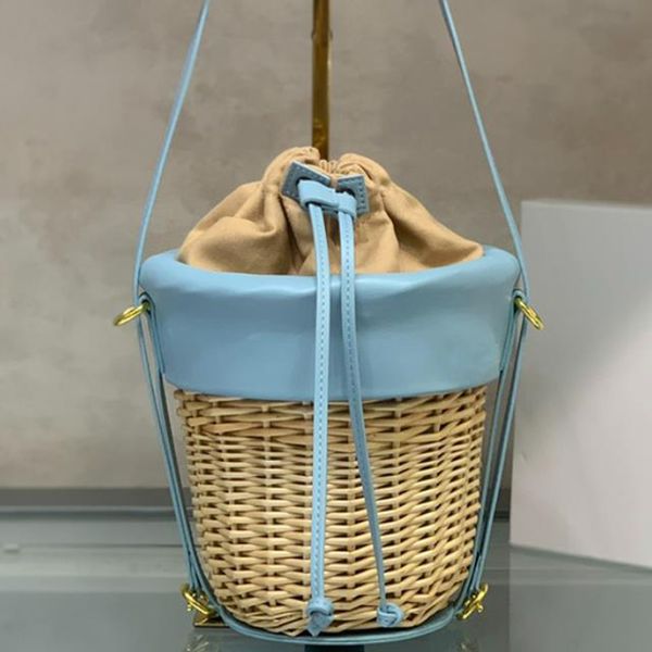 7a soleil beach bag jaqemus designer le panier bucket bags straw leather edge decoration lafite grass woven vegetable basket crossbodybag ha
7a soleil beach bag jaqemus designer le panier bucket bags straw leather edge decoration lafite grass woven vegetable basket crossbodybag ha