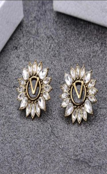 designer brooch pins diamond circularity flower brooches women jewelry luxury elegant brooches womens fashion brooch pin mens gift6310770, Gray
designer brooch pins diamond circularity flower brooches women jewelry luxury elegant brooches womens fashion brooch pin mens gift6310770, Gray