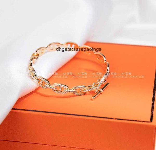 aher mas designer luxury brand enamel bracelet h pig nose full diamond ot bracelet diamond micro inlaid bracelet, Black
aher mas designer luxury brand enamel bracelet h pig nose full diamond ot bracelet diamond micro inlaid bracelet, Black