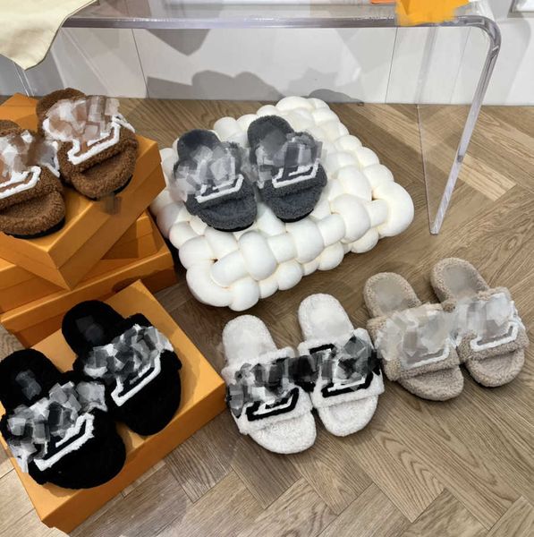 luxury fur slippers ladies paseo flat comfort shearling sandals designer fashion brand wool mule sandals winter indoor outdoor rubber lambsw, Black
luxury fur slippers ladies paseo flat comfort shearling sandals designer fashion brand wool mule sandals winter indoor outdoor rubber lambsw, Black