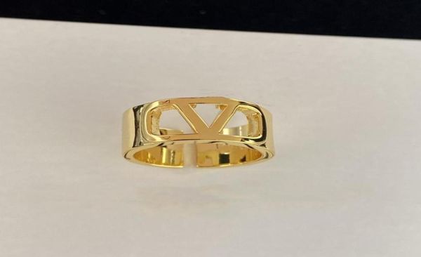 fashion designer ring gold ring luxury jewelry letter rings engagements for women love ring v brands necklaces with box whole 8817617, Slivery;golden
fashion designer ring gold ring luxury jewelry letter rings engagements for women love ring v brands necklaces with box whole 8817617, Slivery;golden