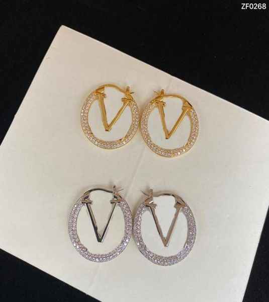 luxury diamond earrings women personality pendant studs fashion letter designer girls earring party banquet brand stud jewelry8998771, Golden;silver
luxury diamond earrings women personality pendant studs fashion letter designer girls earring party banquet brand stud jewelry8998771, Golden;silver