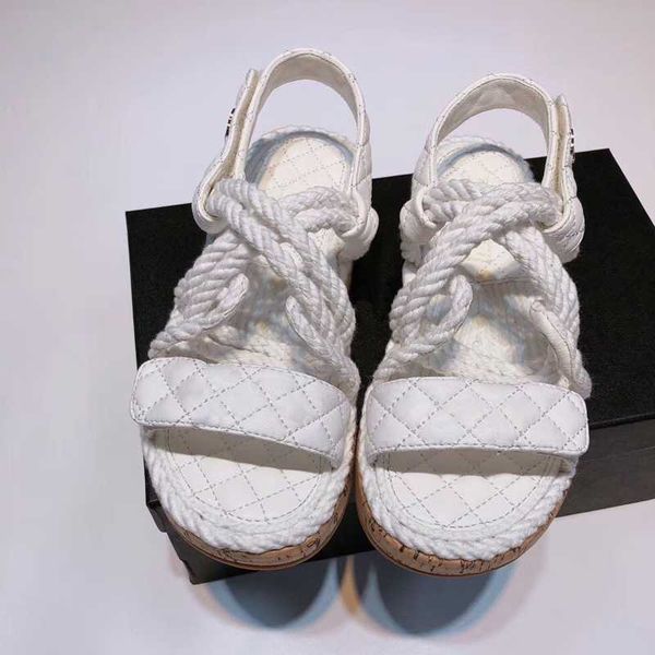 channel 2023 women rope sandals designer slipper flat platform sandal outdoor beach flip flops leather printed lace-up casual shoes with box, Black
channel 2023 women rope sandals designer slipper flat platform sandal outdoor beach flip flops leather printed lace-up casual shoes with box, Black