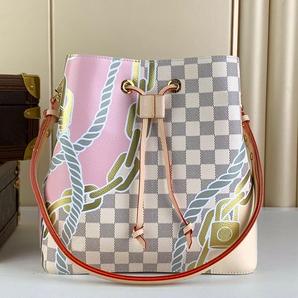 10a 26cm designer crossbody bag brand leather luxury classic stripes nylon women's wallet purses famous handbag tote shoulder clutch ba
10a 26cm designer crossbody bag brand leather luxury classic stripes nylon women's wallet purses famous handbag tote shoulder clutch ba