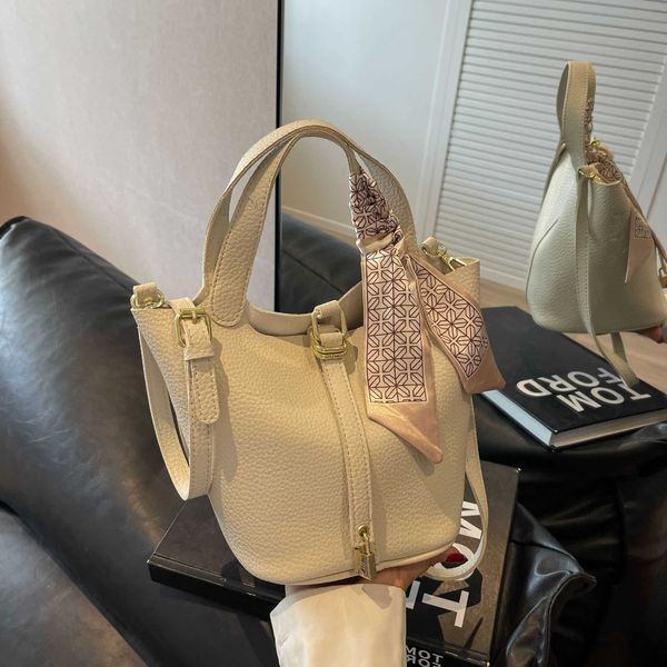 designer picotin lock bags h ermes for women fashionable versatile handheld bag women 2023 new casual simple bucket summer high grade crossb
designer picotin lock bags h ermes for women fashionable versatile handheld bag women 2023 new casual simple bucket summer high grade crossb