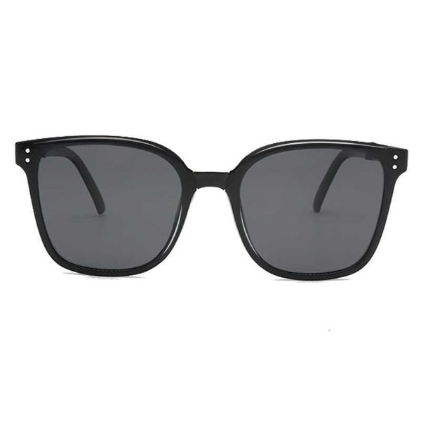 designer gm sunglasses fashion luxury brand for men and women gm foldable sunglasses looks thin driving polarized fishing sunscreen, White;black
designer gm sunglasses fashion luxury brand for men and women gm foldable sunglasses looks thin driving polarized fishing sunscreen, White;black