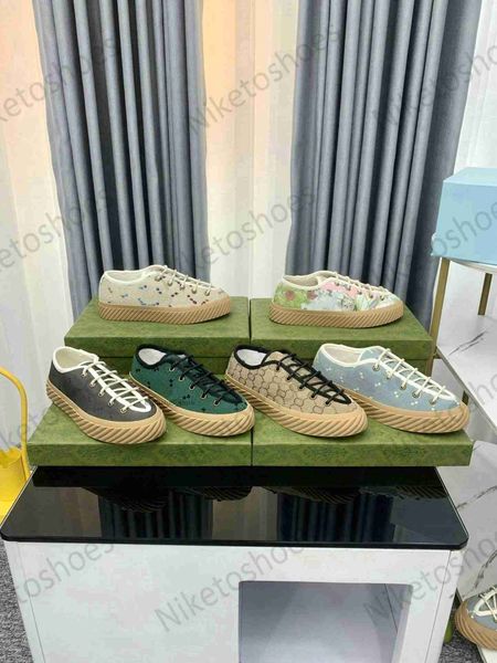 classic g ggity canvas men's printed maxi shoe low sneakers motif casual allover shoes mens camel italy ebony luxurys designers embosse, Black
classic g ggity canvas men's printed maxi shoe low sneakers motif casual allover shoes mens camel italy ebony luxurys designers embosse, Black