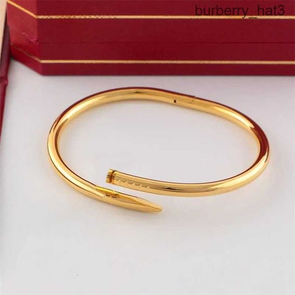 fashion bangle bracelet charm bracelet designer bracelet 4 color titanium steel nails bracelet diamond bracelet luxury designer jewelry for, Black
fashion bangle bracelet charm bracelet designer bracelet 4 color titanium steel nails bracelet diamond bracelet luxury designer jewelry for, Black