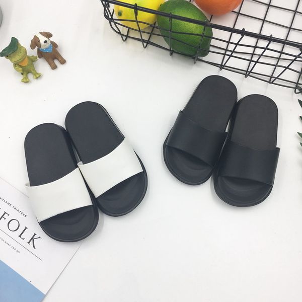 slipper summer solid color kids slippers for boys girls pvc home flip flops soft sole anti slip toddler shoes indoor comfortable sandals 230, Black;grey
slipper summer solid color kids slippers for boys girls pvc home flip flops soft sole anti slip toddler shoes indoor comfortable sandals 230, Black;grey