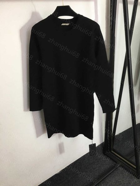 23ss womens designer clothing women dresses summer dress presbyterian double f letter round neck long sleeve knit dress womens clothing, Black;gray
23ss womens designer clothing women dresses summer dress presbyterian double f letter round neck long sleeve knit dress womens clothing, Black;gray