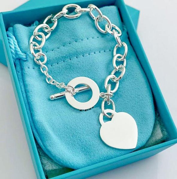 jewelry designer bangle love bracelets mens double t drop rubber bracelet plated with 18k gold and diamond white shell elastic ope6875707, Golden;silver
jewelry designer bangle love bracelets mens double t drop rubber bracelet plated with 18k gold and diamond white shell elastic ope6875707, Golden;silver